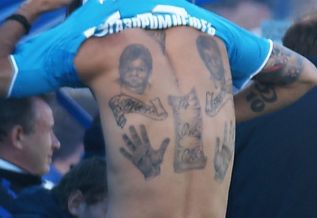 Татуировки Мигеля Данни с изображением сыновей футболиста